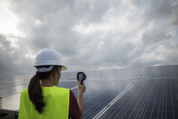 Saiba mais sobre geração solar fotovoltaica